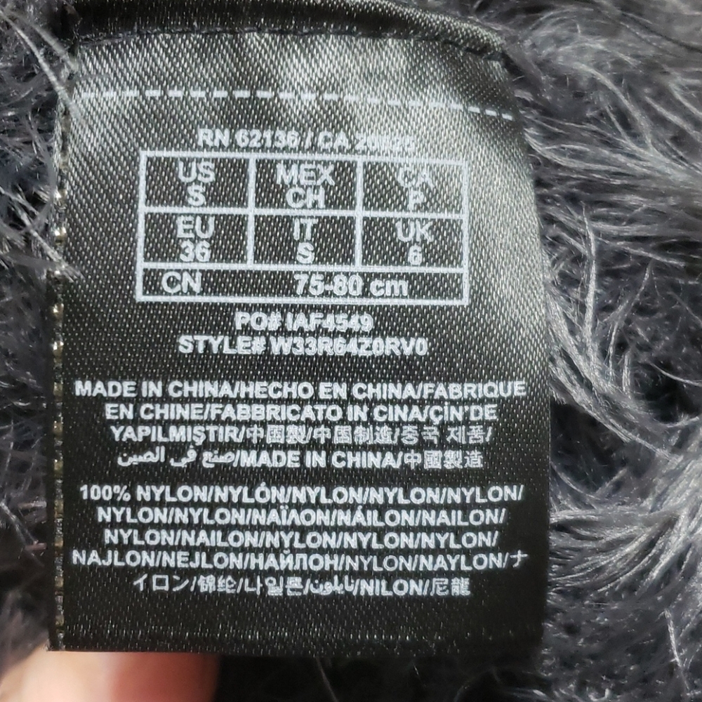 Guess s fuzzy webbed mesh unique top very soft stretchy - Picture 6 of 11